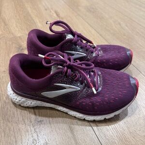 Brooks Glycerin 16 women Purple Running Shoes, 7.5